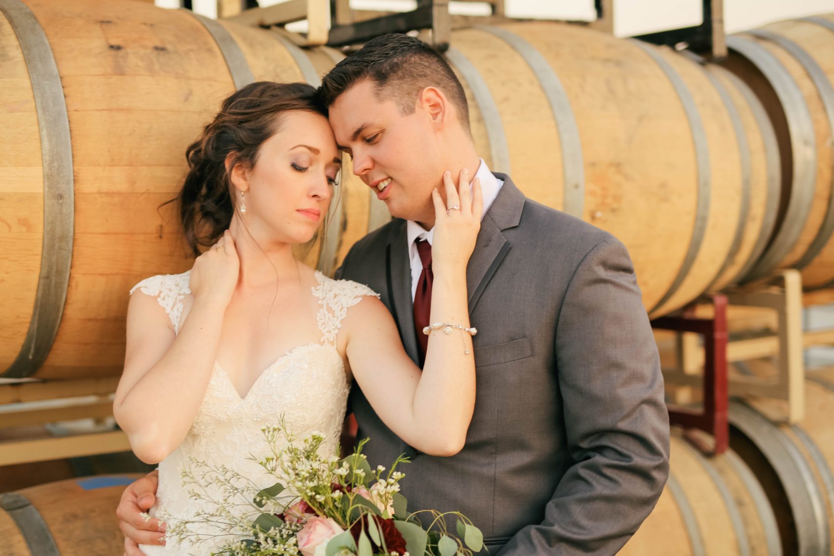 A Summer Wedding at Scribner Bend Vineyards